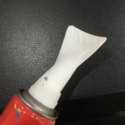 Frosty Mornings Are No Match for Yingbo Aerosol Valves De-Ice Sprayer and Scraper